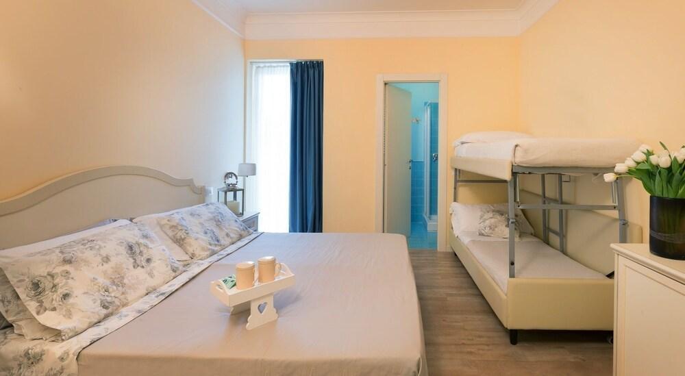 Beyou Hotel Villa Rosa リッチョーネ エクステリア 写真