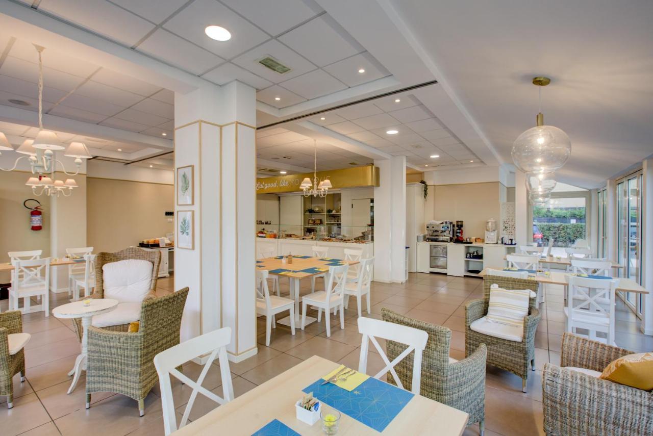 Beyou Hotel Villa Rosa リッチョーネ エクステリア 写真