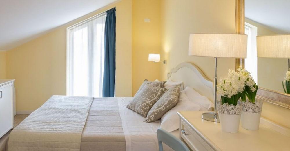 Beyou Hotel Villa Rosa リッチョーネ エクステリア 写真